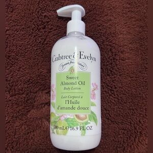 NEW Crabtree & Evelyn Sweet Almond Oil Body Lotion